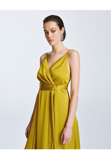 Maxi vestito con dettaglio di cravatta ACCESS fashion | 63-3308-357CITRO