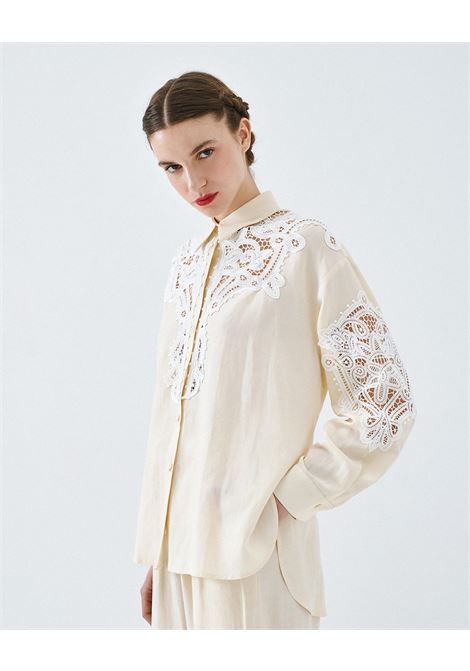 Camicia con dettagli in pizzo