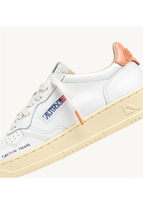 SNEAKERS MEDALIST LOW IN PELLE BIANCA E PEACH PINK AUTRY | AULW DL03BIANCO PEACH