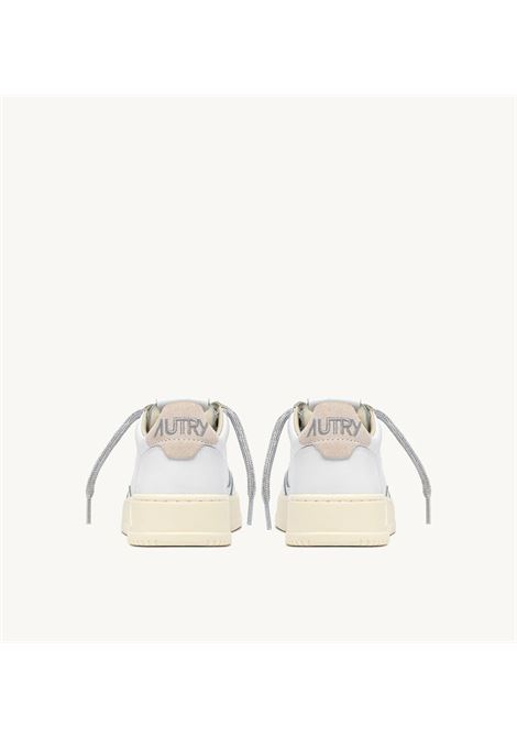 SNEAKERS MEDALIST LOW IN PELLE BIANCA E DETTAGLI LUREX ARGENTO AUTRY | AULW SW02BIANCO SILVER