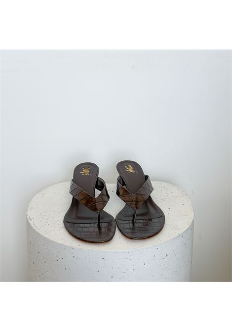 Sandalo In Pelle Stampa Cocco OVYè | AC2890COCMORO