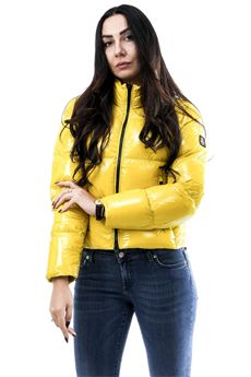 Piumino da donna di colore giallo Refrigiwear | ELLIS JACKETE00635