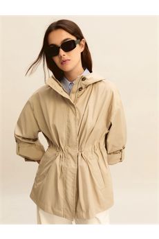 Parka da donna di colore beige
