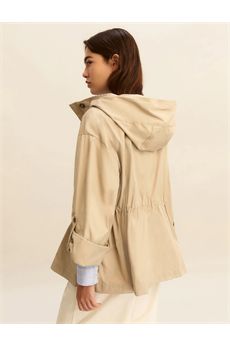 Parka da donna di colore beige Emme | EMMRECENTE002