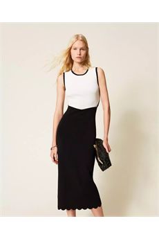 Abito da donna di colore bianco e nero