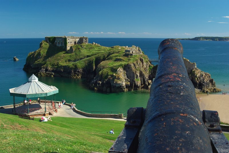 Charitybuzz 6 Hour St. Catherines Island Excursion for 8 Off the Coas