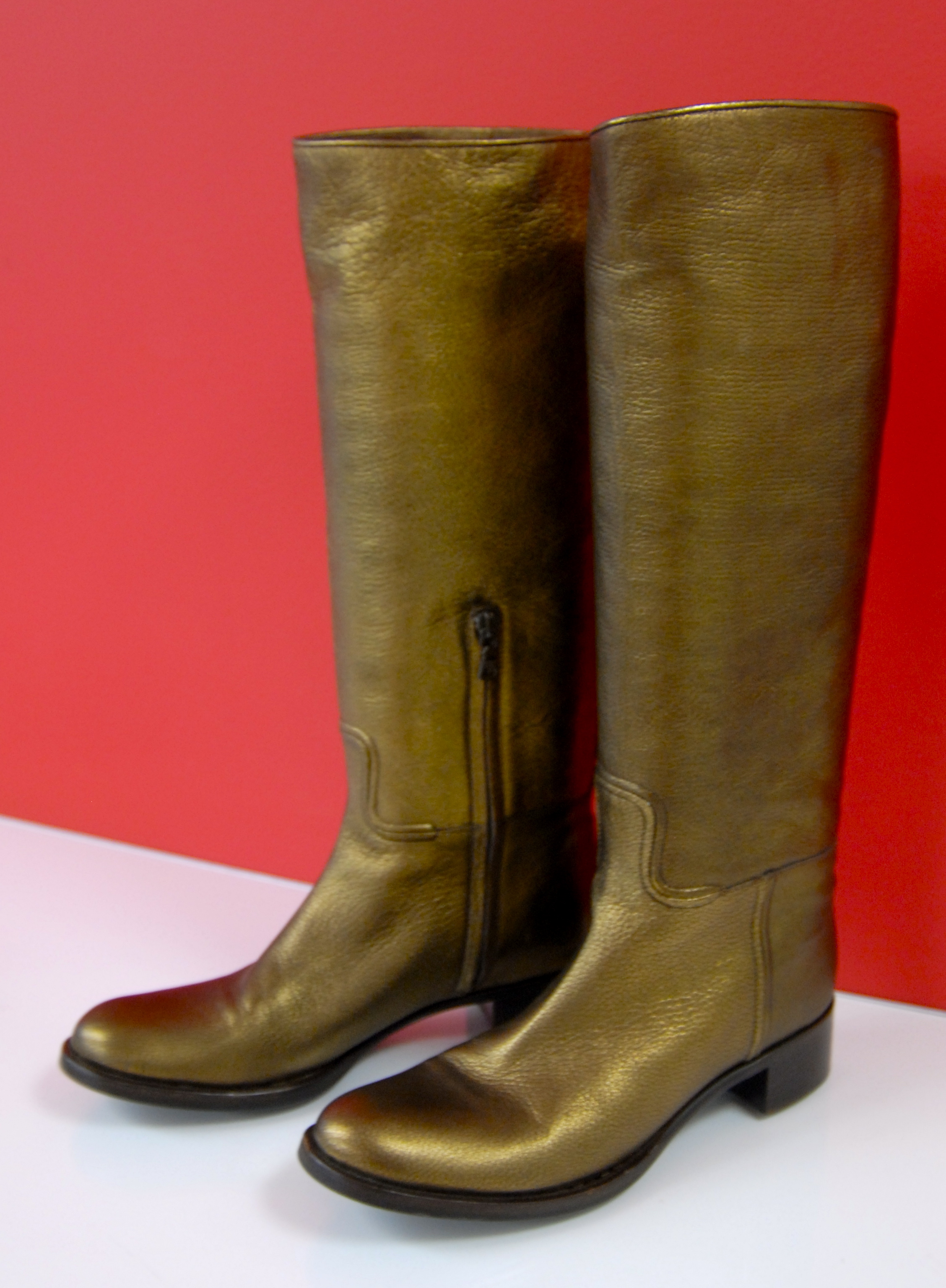 michelle pfeiffer boots