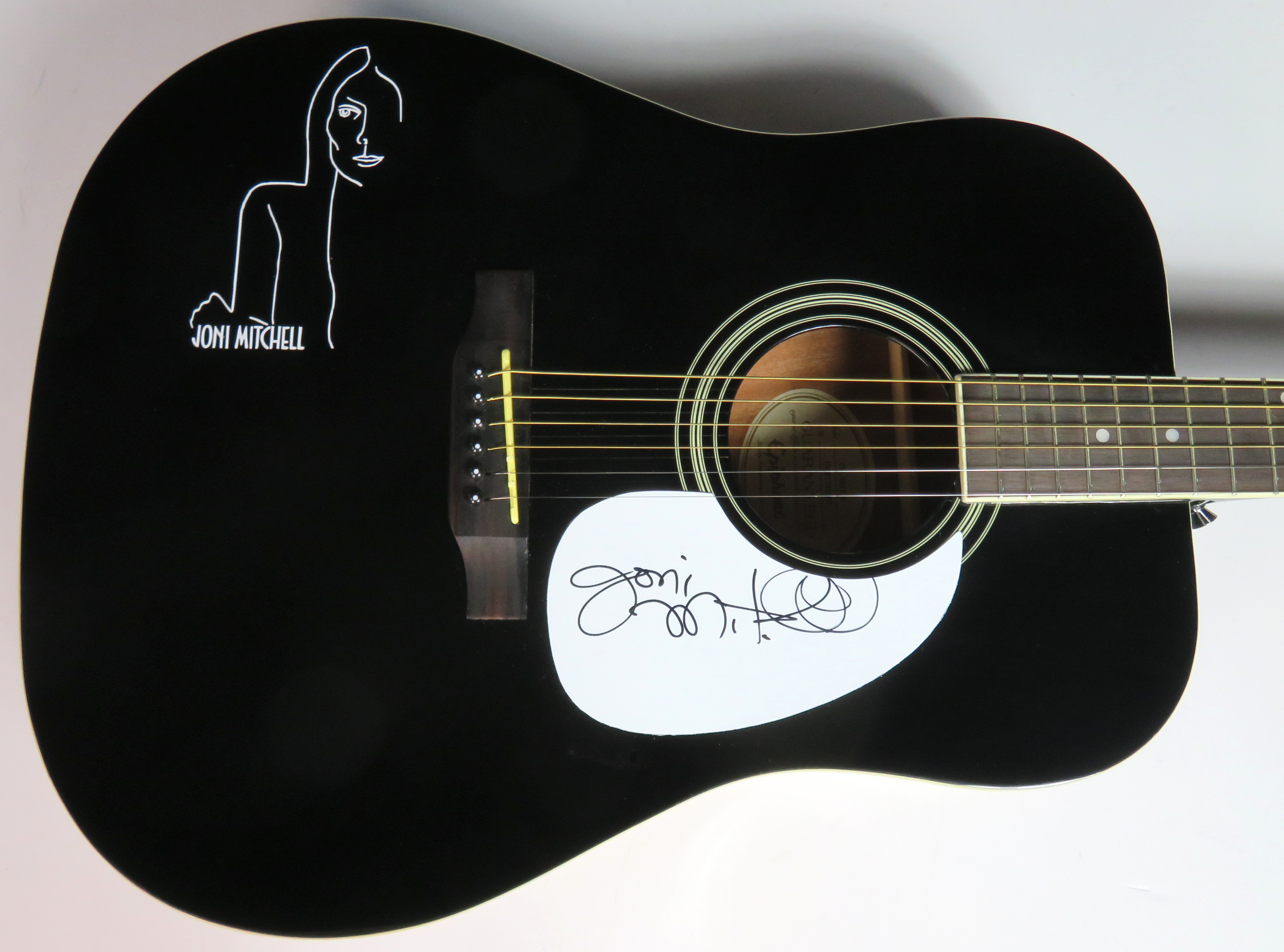 Charitybuzz: Joni Mitchell Signed Acoustic Guitar - Lot 2222402