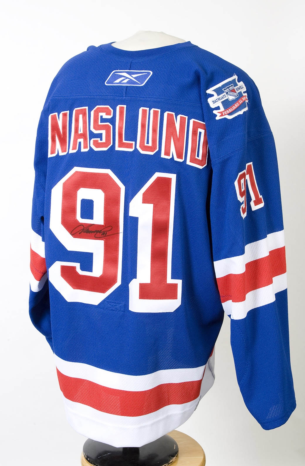 markus naslund jersey