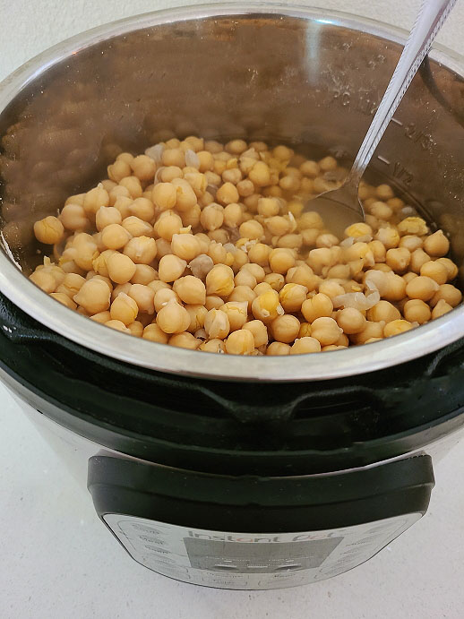 Presoaked Chickpeas Instant Pot | Instructions and Time to cook Chickpeas in Instant Pot