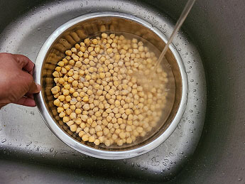 Presoaked Chickpeas Instant Pot | Instructions and Time to cook Chickpeas in Instant Pot