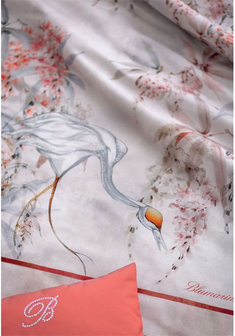 Plaid Blumarine Glicine  Colore Corallo con stampa piazzata e logo all-over BLUMARINE | 10401009109