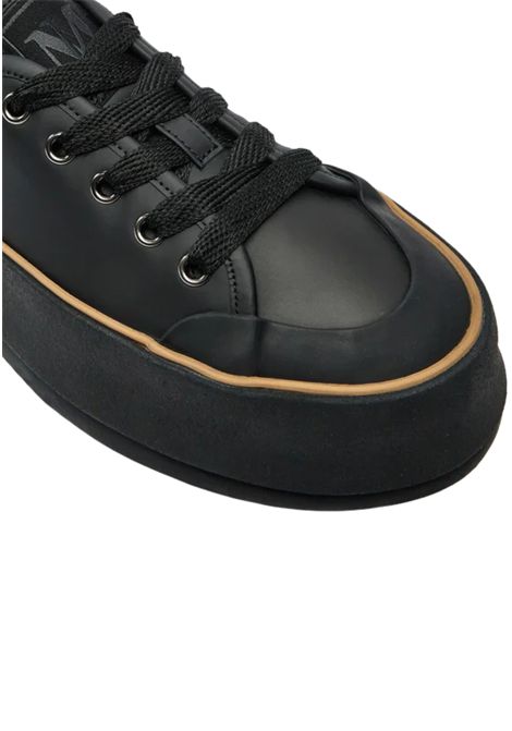 Max Mara  Sneakers Prefall Nero Max Mara | PREFALL003