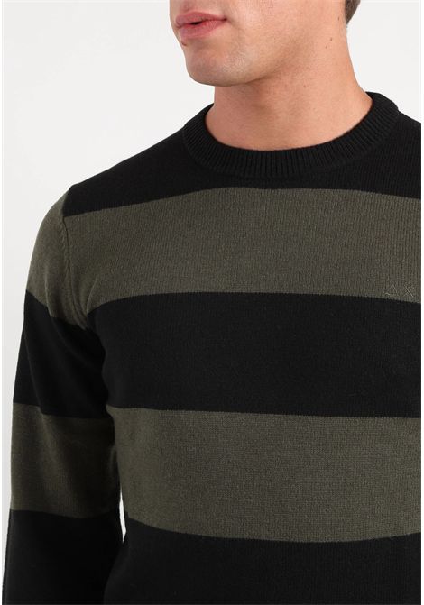 Maglia girocollo in misto lana e cashmere a righe nero/militare scuro SUN68 | K451611174