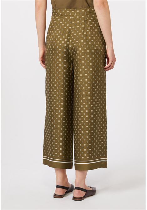 Max Mara Studio  Pantalone cropped in seta con stampa foulard Max Mara Studio | MSTOTTELIA003
