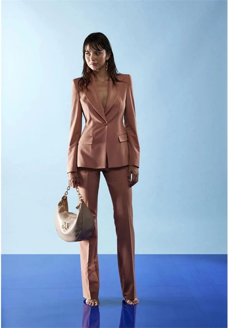  Monique Garconne | G247TERRACOTTA