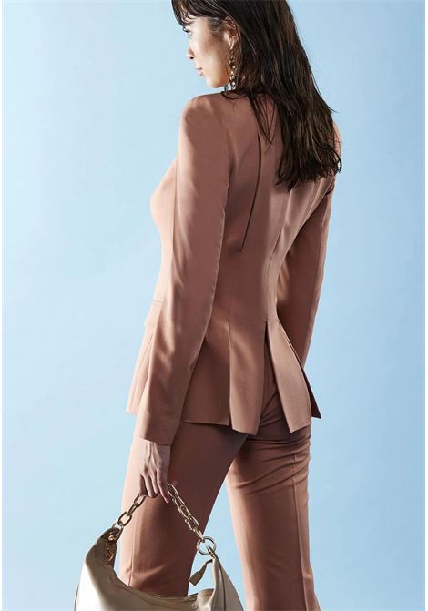  Monique Garconne | G247TERRACOTTA