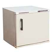 Town 28502 2-Compartment Waterless Towel Steamer