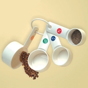American Metalcraft Plastic 4-Piece Measuring Cup Set