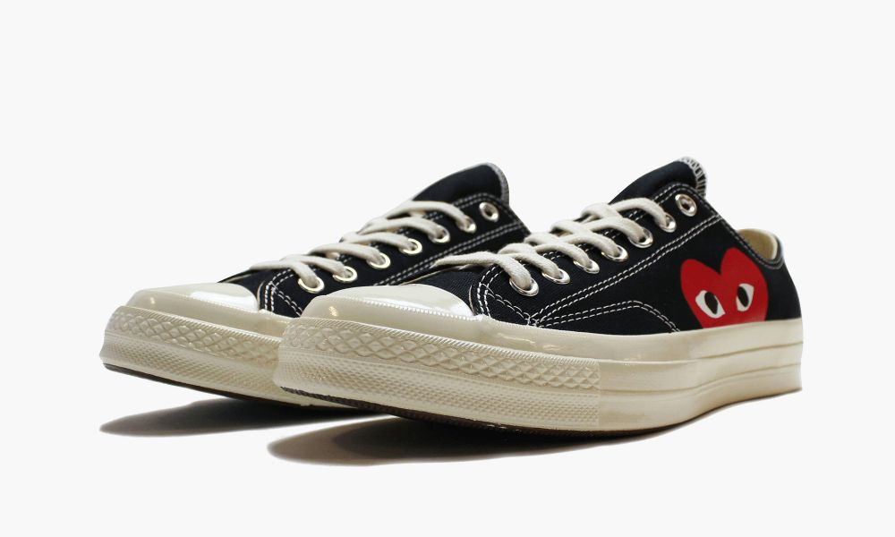 comme des garçons black converse