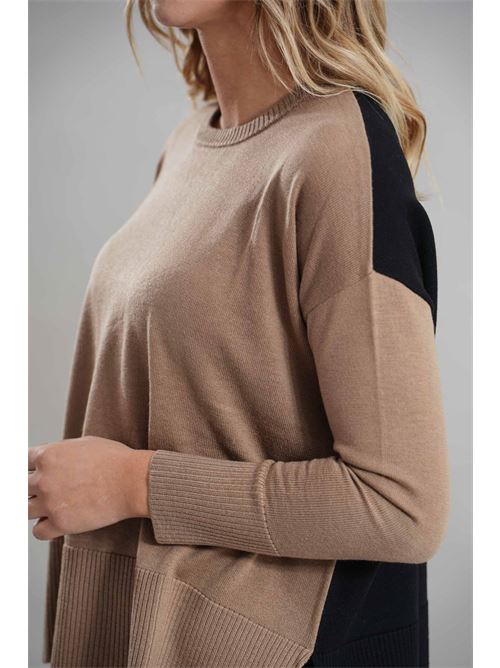 Maglia spacchi Try Me | 4095NERO/BISCOTTO