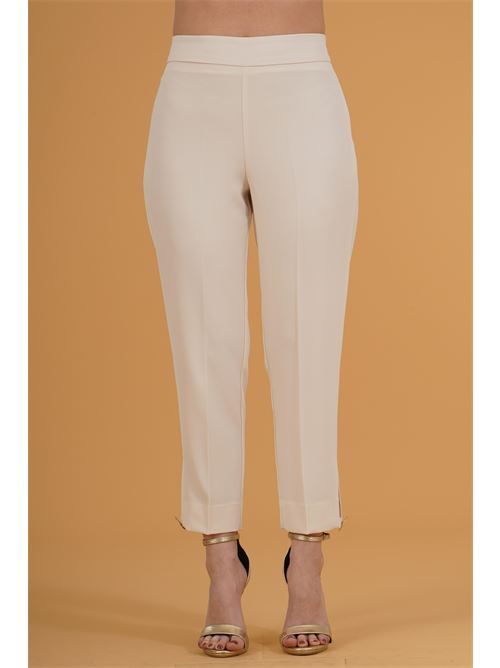  GM by Gai Mattiolo | GM3736BURRO