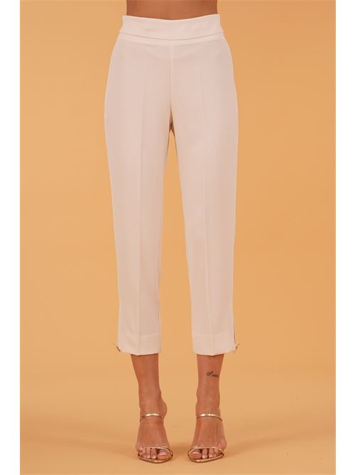  GM by Gai Mattiolo | GM3736BURRO