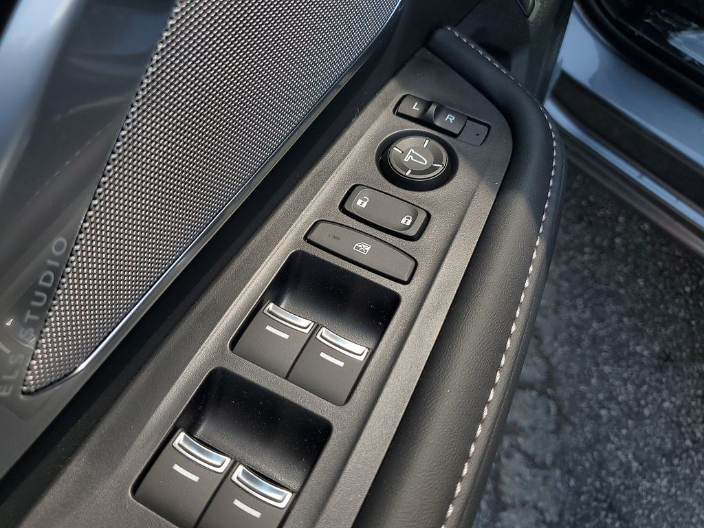 slide-image