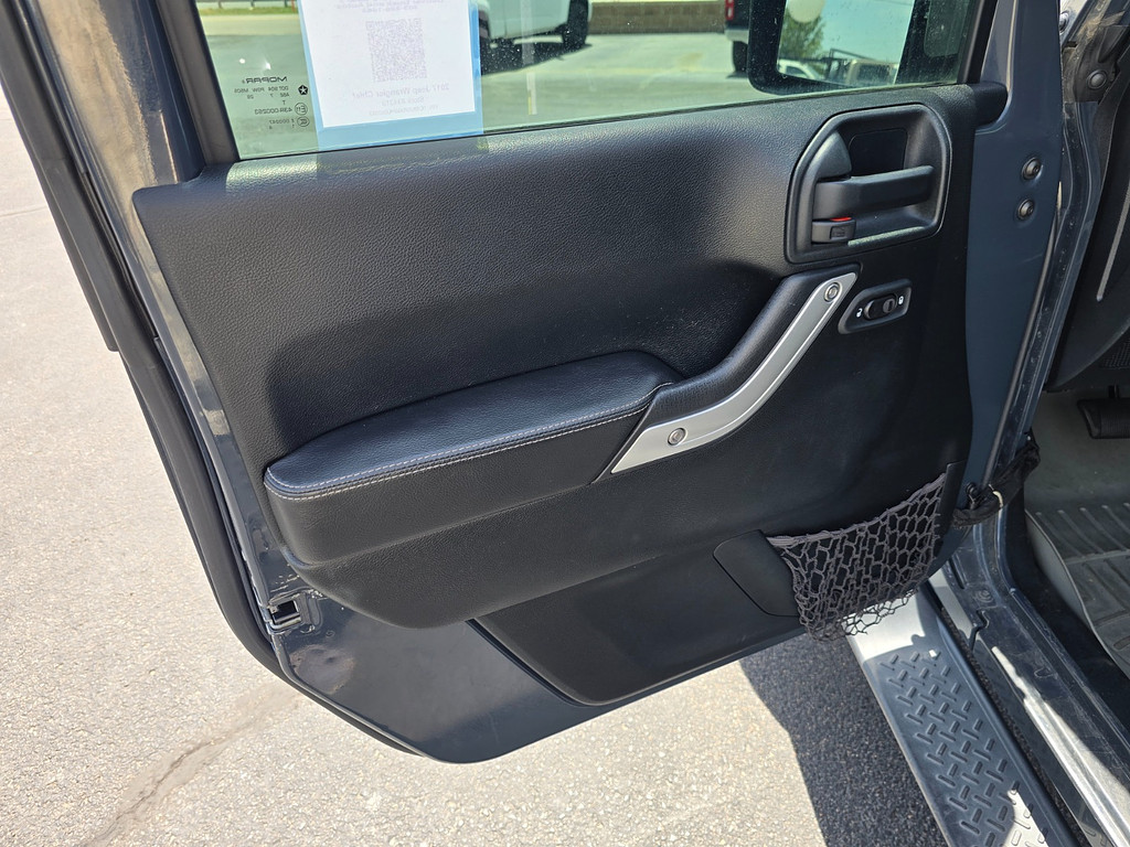 2017 Jeep Wrangler Unlimited Chief - Photo 20