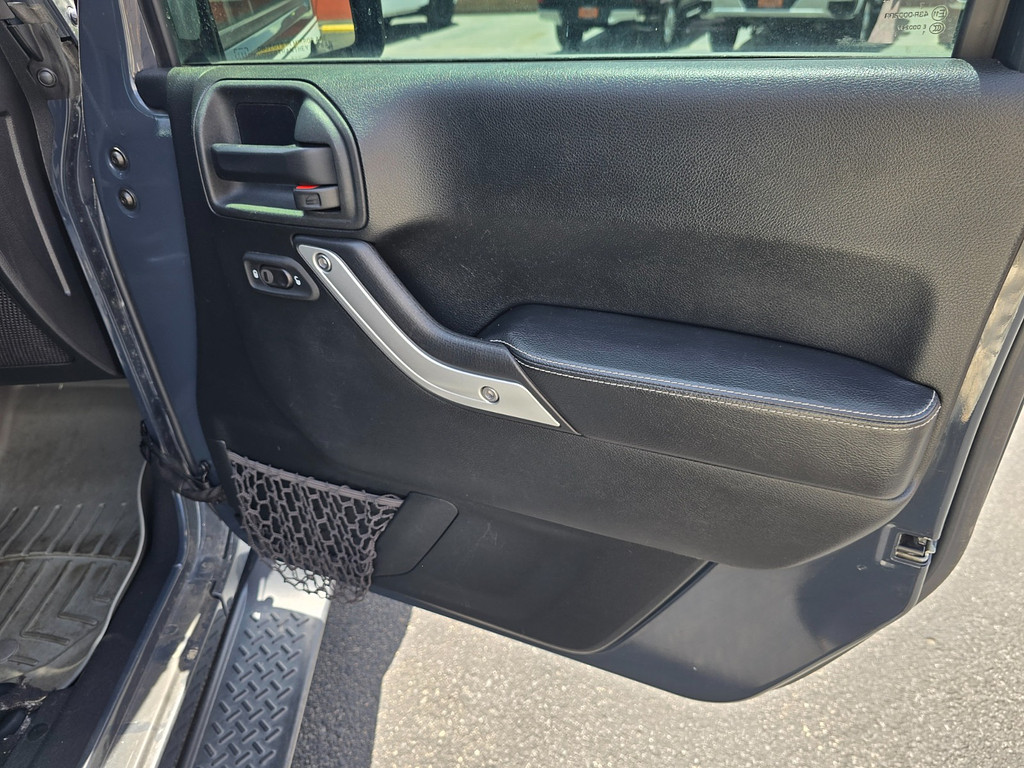 2017 Jeep Wrangler Unlimited Chief - Photo 24