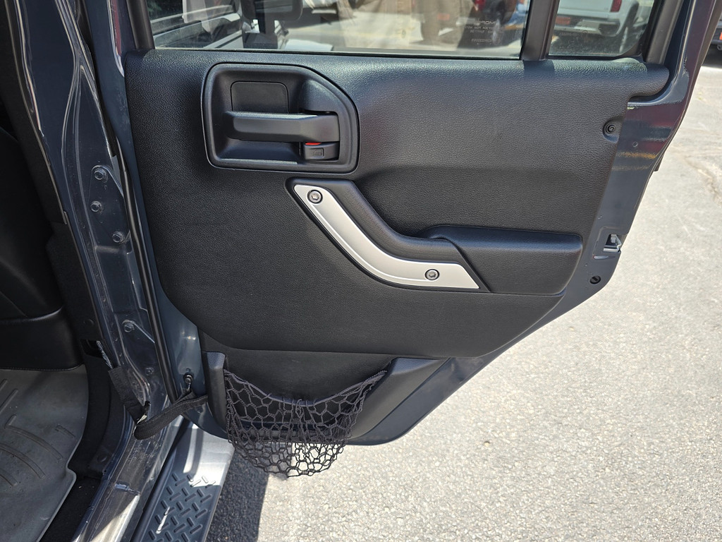 2017 Jeep Wrangler Unlimited Chief - Photo 26