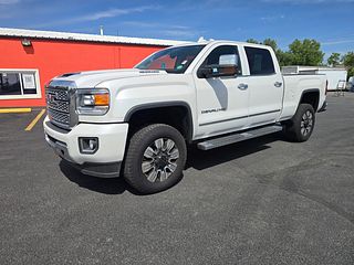 Thumbnail - 2019 GMC Sierra 2500HD