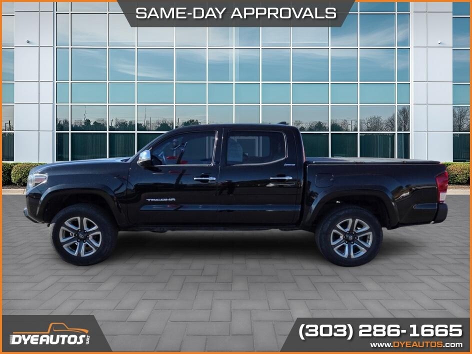 2017 Toyota Tacoma DOU Located at Dye Enterprises light-box-slides