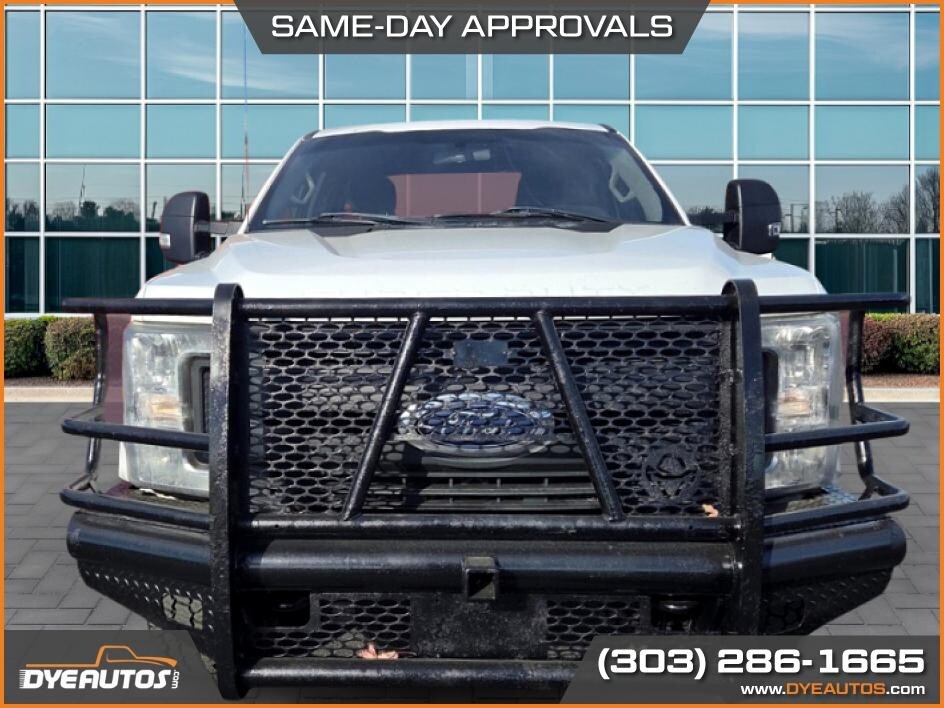2018 Ford F250 SUPER Located at Dye Enterprises light-box-slides