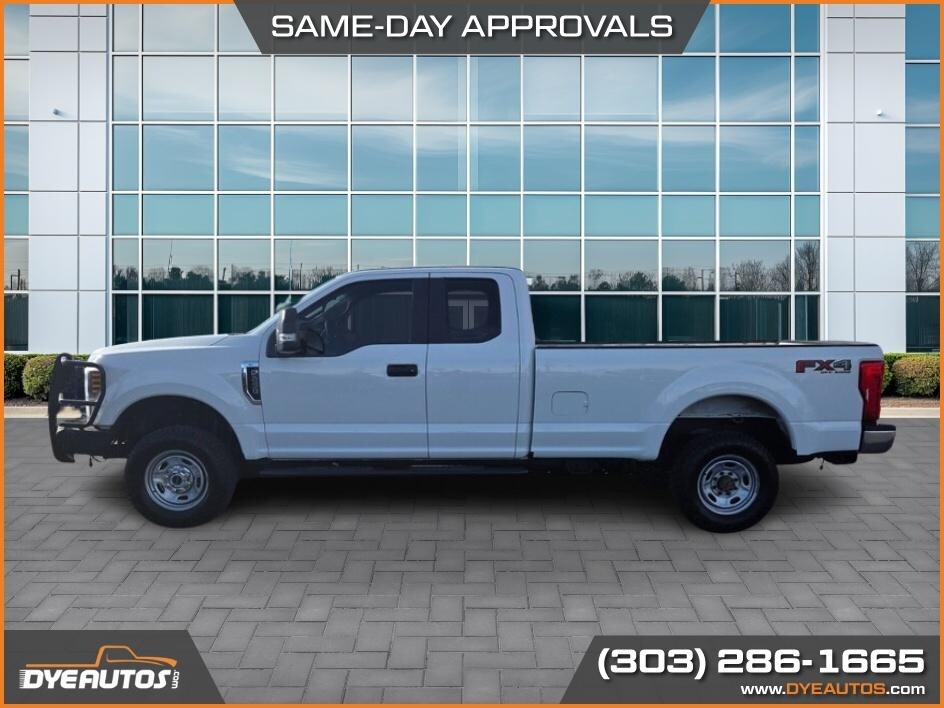 2018 Ford F250 SUPER Located at Dye Enterprises light-box-slides