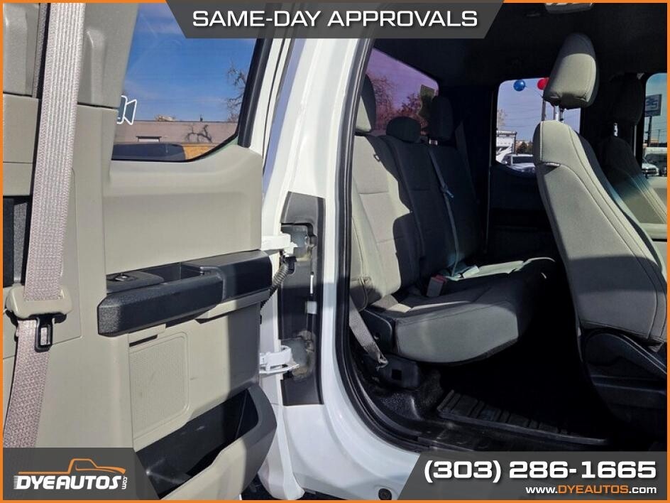 2018 Ford F250 SUPER Located at Dye Enterprises light-box-slides