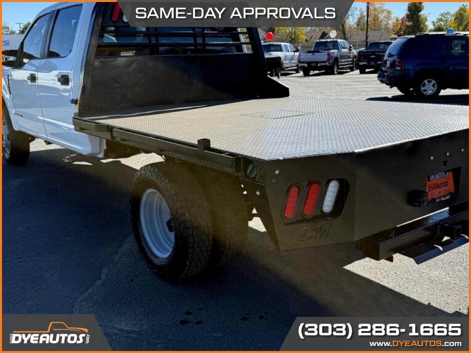 2022 Ford F350 SUPER Located at Dye Enterprises light-box-slides