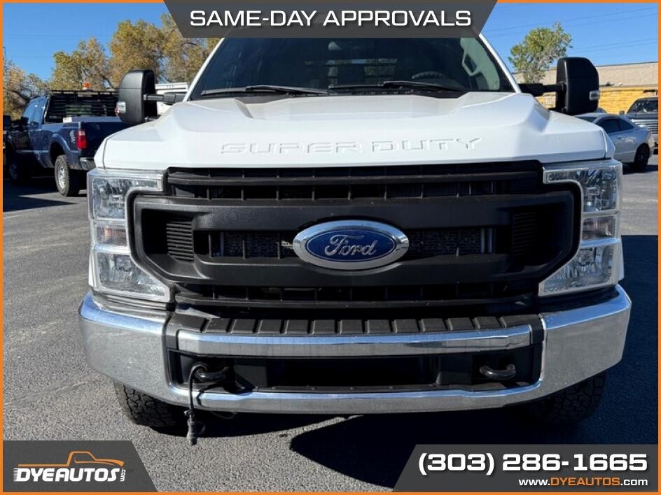 2022 Ford F350 SUPER Located at Dye Enterprises light-box-slides