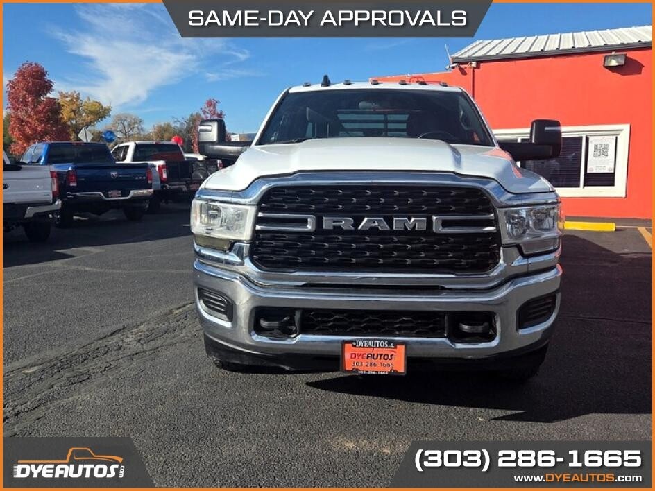 2024 Ram 3500 SLT photo 2