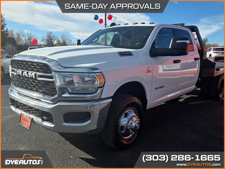 2024 Ram 3500 SLT photo 3