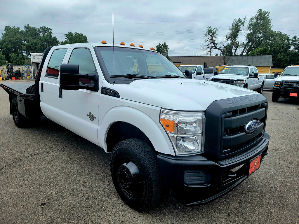 2011 Ford F350 XL diesel crew flatbed 4x4