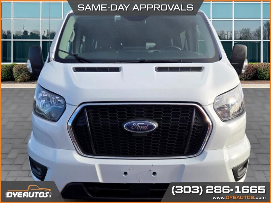 2023 Ford Transit XLT photo 2