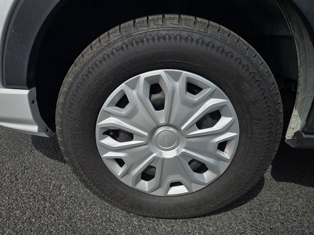 2023 Ford Transit Passenger Van XLT - Photo 13
