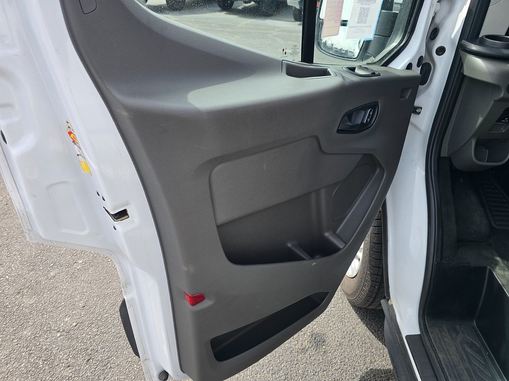 2023 Ford Transit Passenger Van XLT - Photo 17
