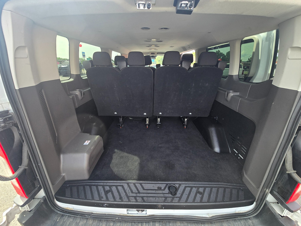2023 Ford Transit Passenger Van XLT - Photo 24
