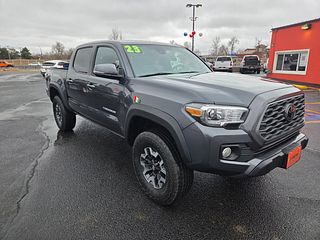 Thumbnail - 2023 Toyota Tacoma DOU