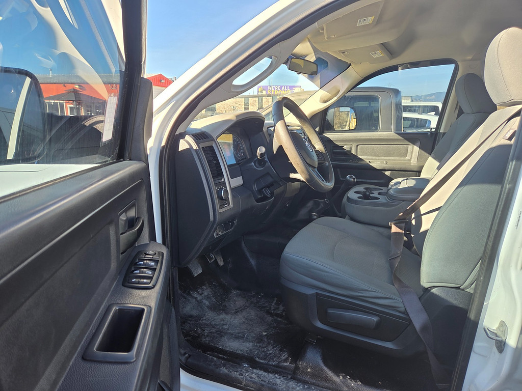 2012 Dodge RAM 4500 Located at Dye Enterprises light-box-slides