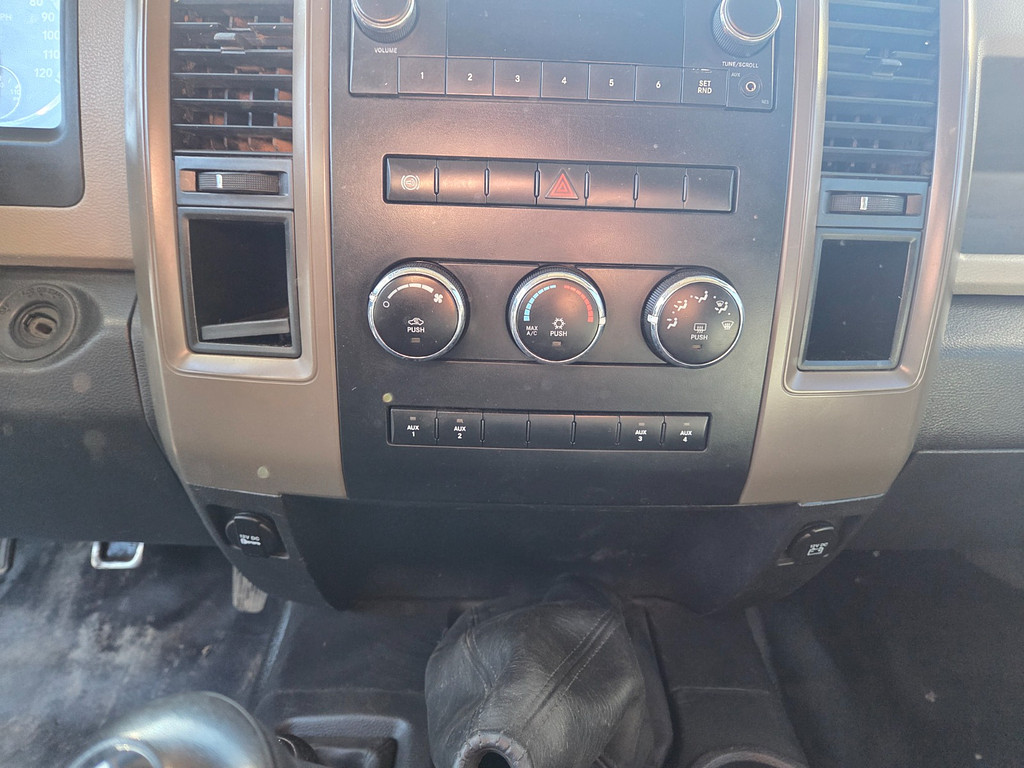 2012 Dodge RAM 4500 Located at Dye Enterprises light-box-slides