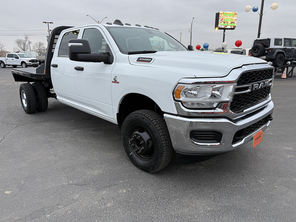 2024 RAM 3500 TRADE Located at Dye Enterprises light-box-slides