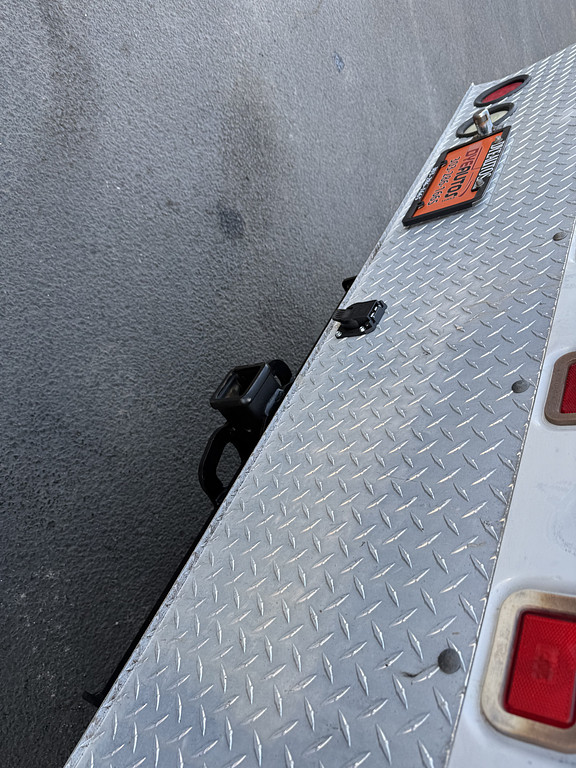 2012 Ford F450 Located at Dye Enterprises light-box-slides